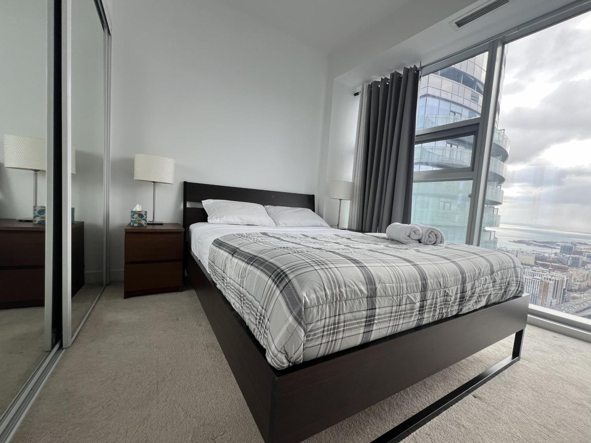 Grand Royal Suites 多伦多 外观 照片