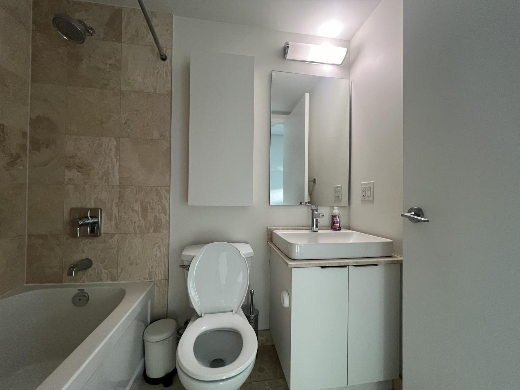 Grand Royal Suites 多伦多 外观 照片